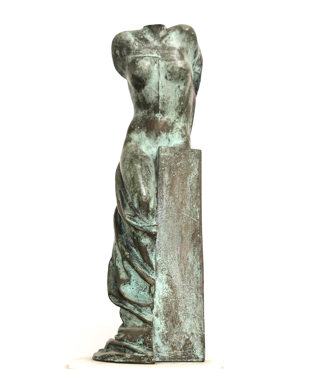 Bronzová socha sg. J. Paroubková – výška 48 cm
