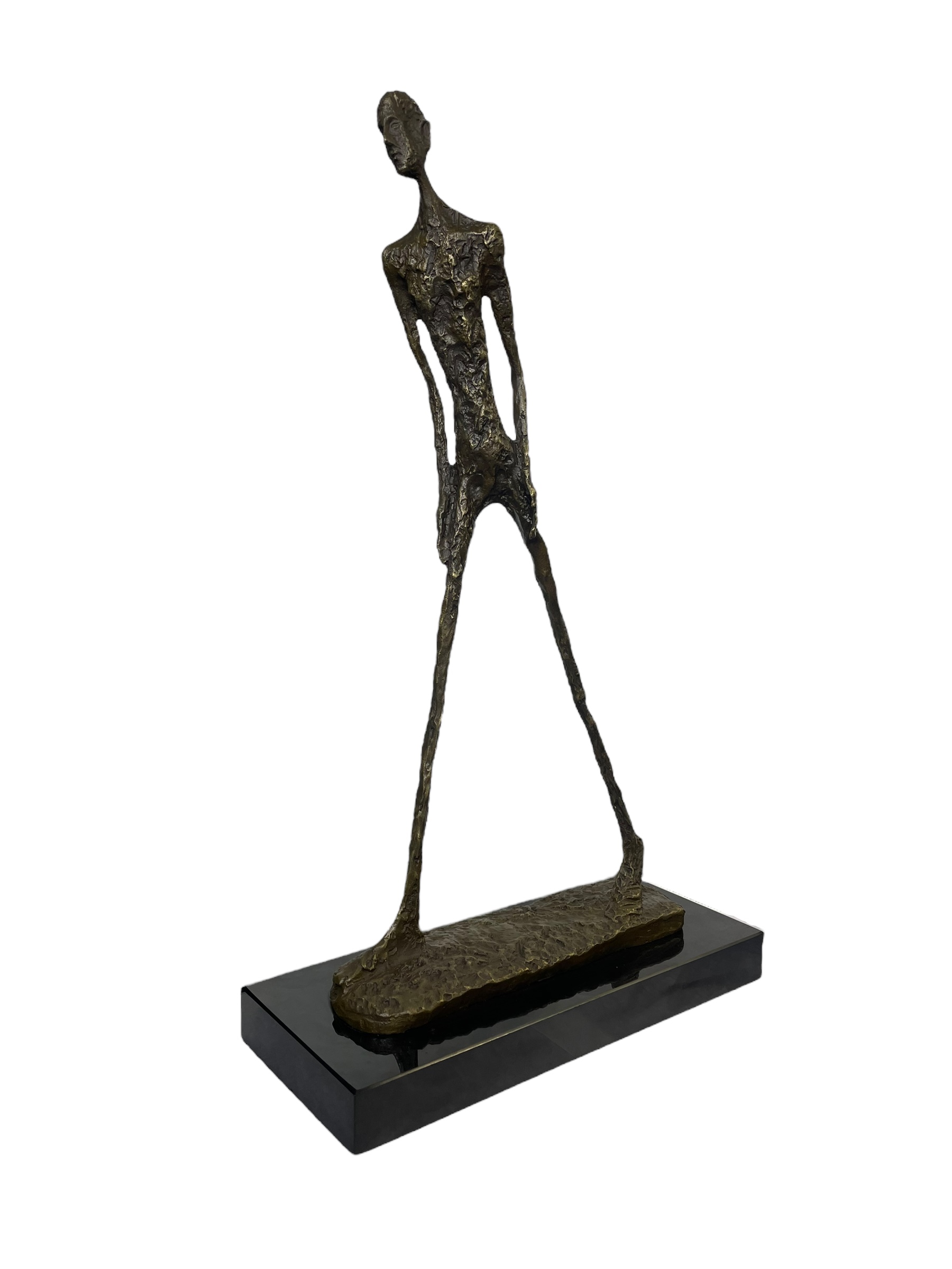 Alberto Giacometti – bronzová socha, kráčející muž