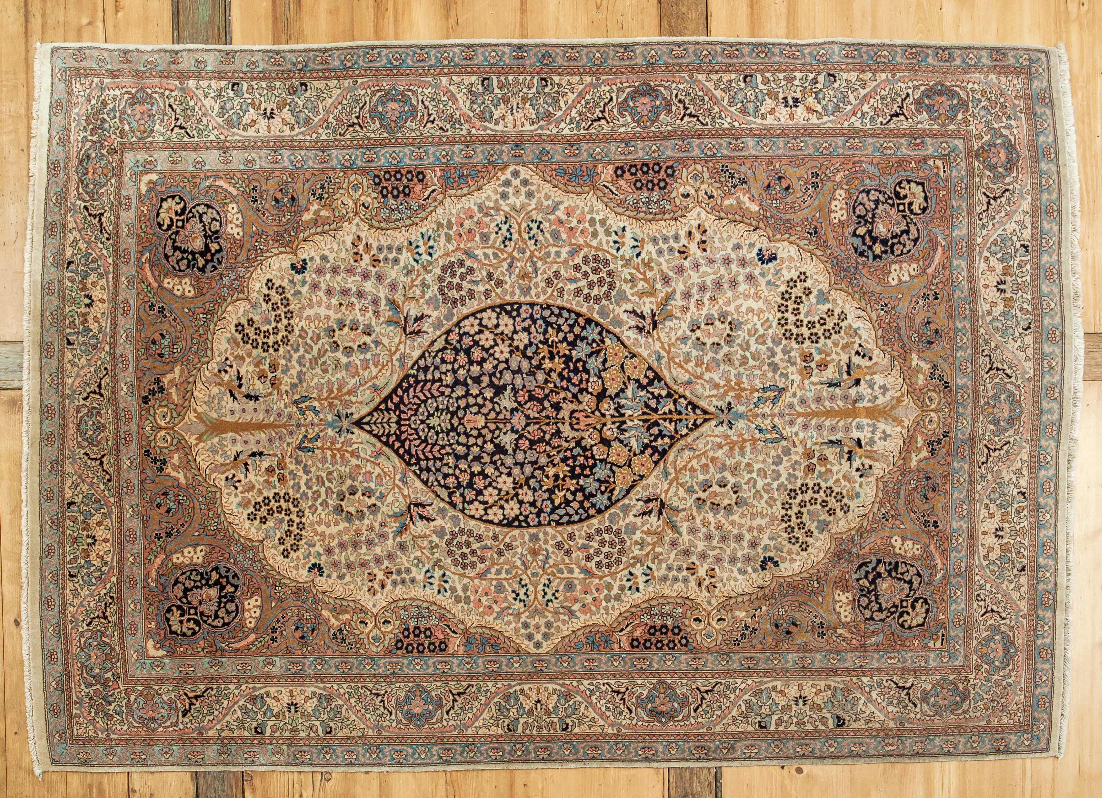 Perský koberec Tabriz Strom Života 212 x 144 cm